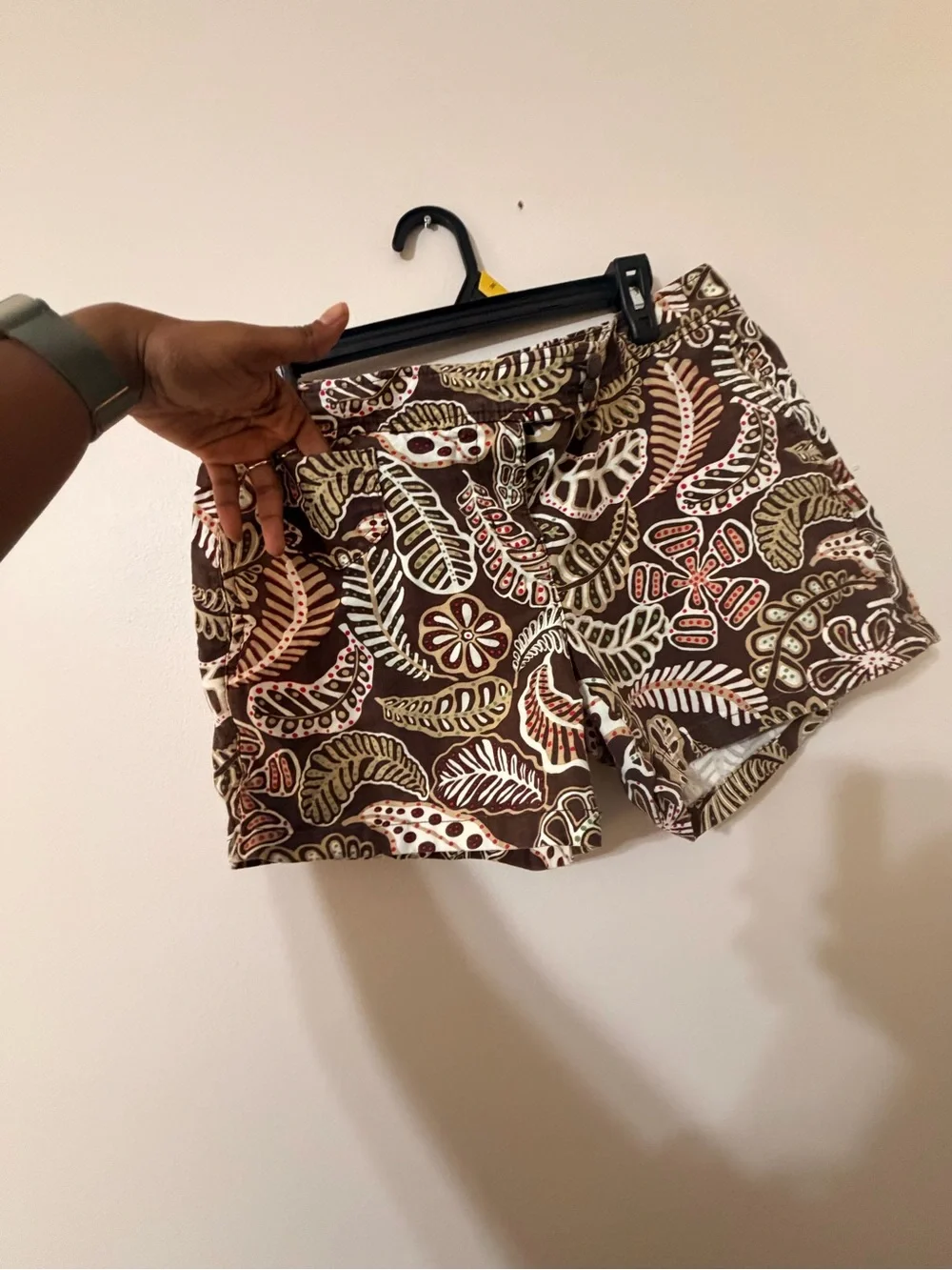 Tommy Hilfiger Brown Floral Print Women’s Jean Shorts